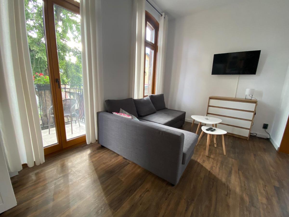 Zeromskiego 8 Apartment *